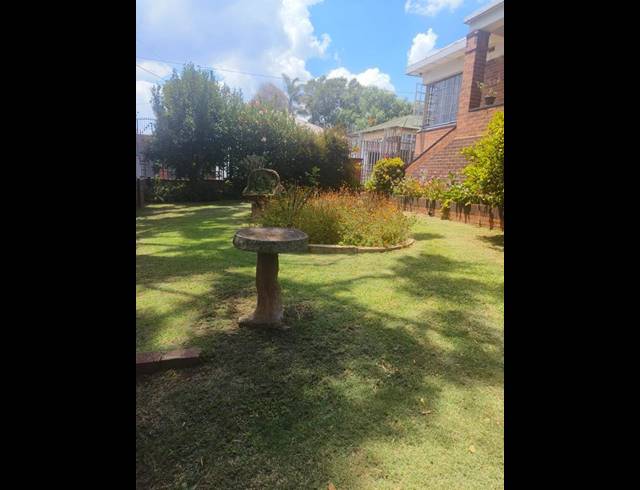 2 BEDROOM HOUSE FOR SALE IN KENSINGTON